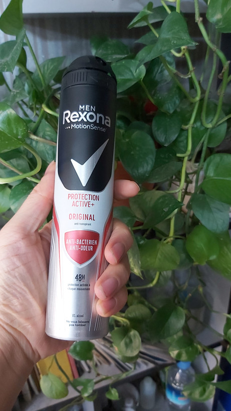 اسپری ضد تعریق مردانه رکسونا مدل Protection ActiveRexcona Man MotionSense Protection Active Original