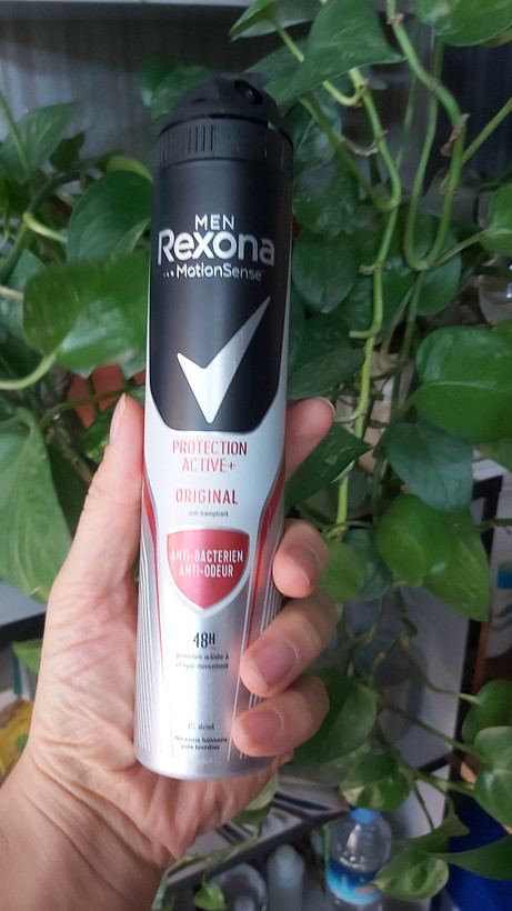 اسپری ضد تعریق مردانه رکسونا مدل Protection ActiveRexcona Man MotionSense Protection Active Original